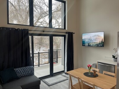 Modern Duplex, Centrally Located