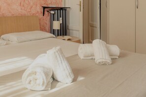 Appartement Standard | 1 chambre, fer et planche à repasser, Wi-Fi gratuit, draps fournis