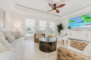 تلفزيون ذكي