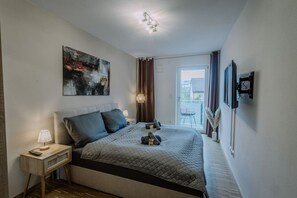 2 bedrooms, desk, WiFi, bed sheets - Passau Appartements|Central|Stylish|Comfortable (Passau)