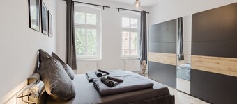 Modern Classic Apartment| Central| 2 Bedrooms