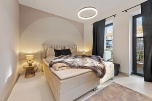 1 habitación, escritorio, wifi y ropa de cama 