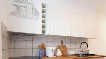 Refrigerador, microondas, horno y lavavajillas