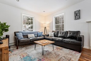 Living area - Windham Wind Down-Dock, Kayaks, SUPs, Fishing Rods (Windham)