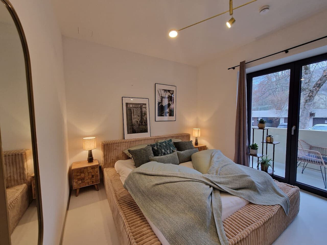 1 Schlafzimmer, Schreibtisch, Bügeleisen/Bügelbrett, WLAN