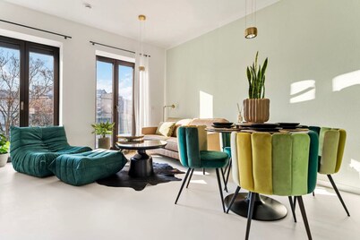 Stuttgart Lux Living| Stylish Living in the Center