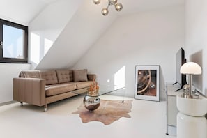 TV - Stuttgart Lux Living |Stylish Living in the Center (Stuttgart)