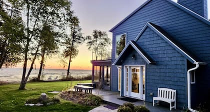 Waterfront Vacation Rental in Sister Bay