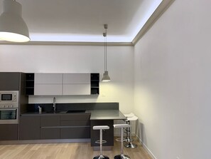 Microwave, oven, stovetop