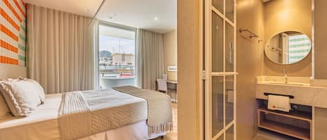 1 chambre, fer et planche Ă repasser, Wi-Fi gratuit, draps fournis
