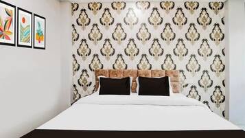 Habitación doble clásica, vista a la ciudad | Servicio a la habitación