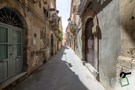 Hotiday Ortigia Opera