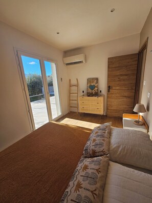 4 soverom, strykejern/-brett, wi-fi og sengetøy