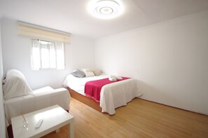 1 bedroom, free WiFi, bed sheets