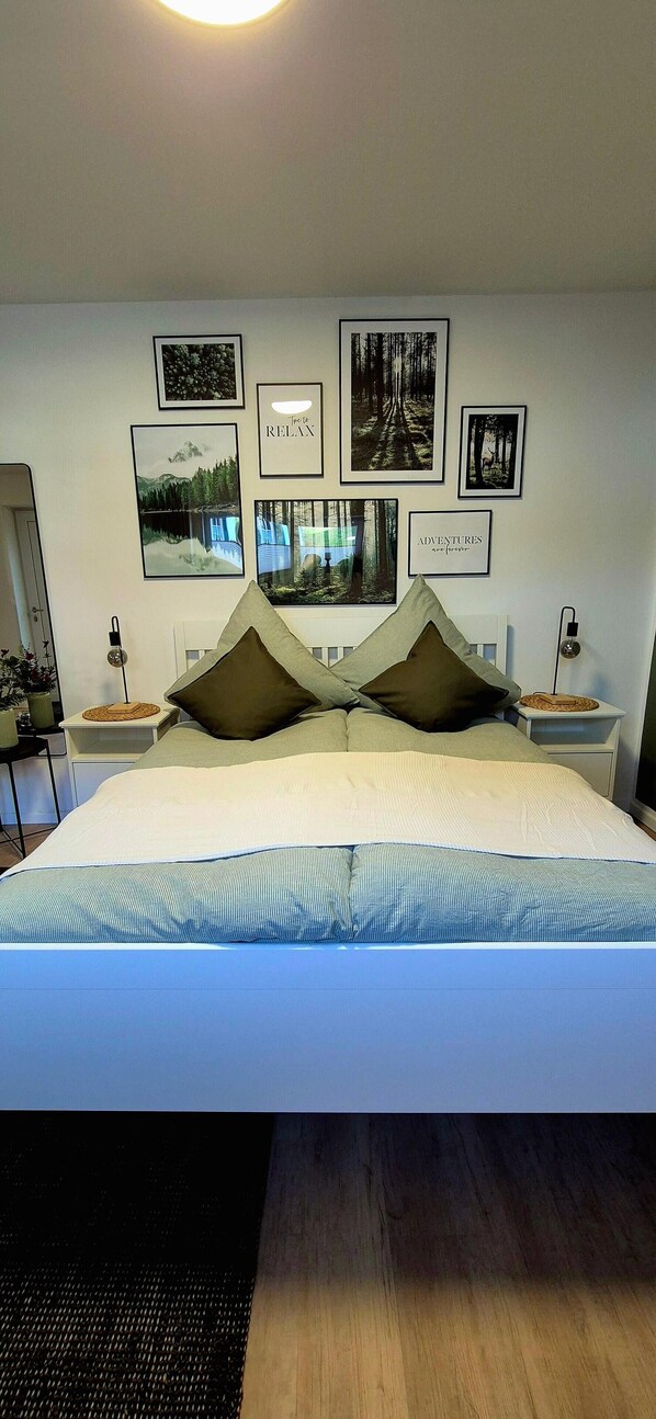 1 bedroom, free WiFi, bed sheets