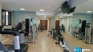 Superior Room | Fitness facility - Elegance Suítes Higienópolis (Sao Paulo)