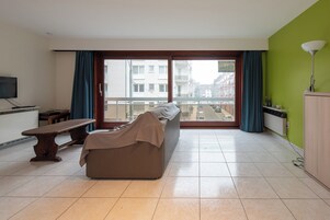 Apartment | Living room