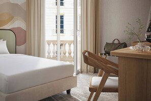 Individually furnished, free cribs/infant beds