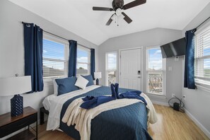 3 bedrooms, iron/ironing board, travel cot, free WiFi - Twins Tidal Escape, Sweet Memories, S'More Fun (Galveston)