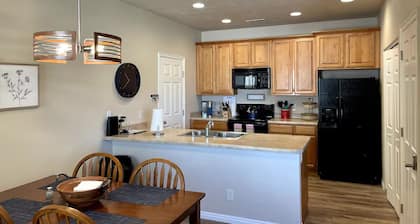 2BR/2FB Ground Floor - No Stairs w/ 2 Car Garage