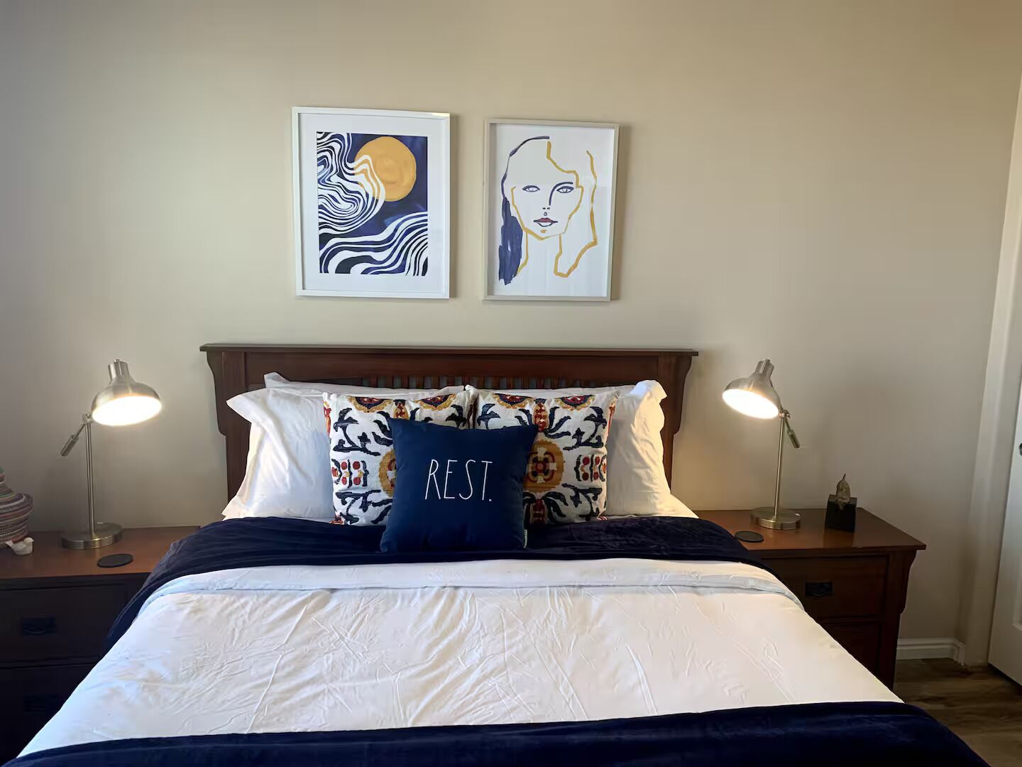 2 bedrooms, WiFi, bed sheets