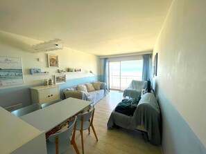 Apartment | Living room