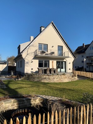 Exterior - Vacation home "AhrIdylle" - Hiking, wellness & family time with dog in the Ahr valley (Bad Neuenahr-Ahrweiler)