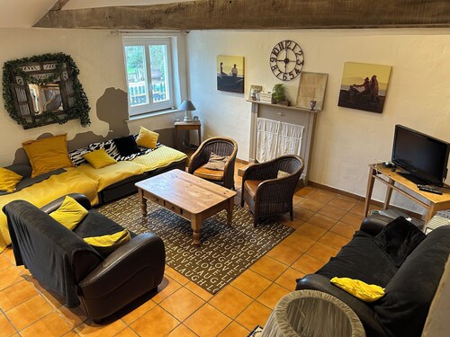 Gîte proche Pontivy et du lac de Guerlédan, idéal pour des moments conviviaux