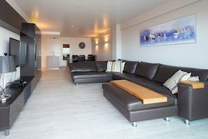 Apartment | Living area