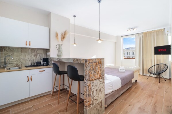1 bedroom - Monastiraki 507 Superhost Hub (Athens)