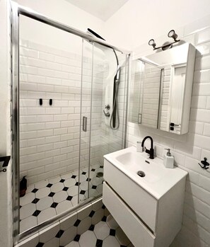 House, Smoking | 1 bedroom - Monastiraki 510 Superhost Hub (Athens)