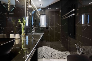 House, Smoking - Kallimarmaro M M Smart Suite by Superhost Hub (Athens)