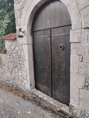 House - Vitina Number 5 House (Gortynia)