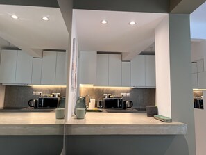 Apartment | 1 bedroom - Diego s Cozy Athens Apartment Walk to Acropolis (Athens)