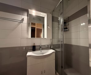 House, Smoking | 1 bedroom