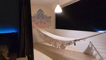 1 habitación, escritorio y wifi gratis