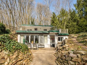 House | Exterior - Holiday Home in Lanklaar Near Forest Trails (Dilsen-Stokkem)