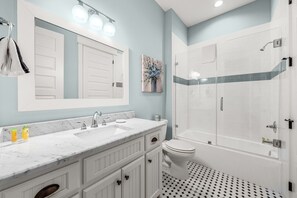 Hair dryer, towels - Surfing Turtle|Pet Friendly|Private Pool|Golf Cart|Game Room (Inlet Beach)