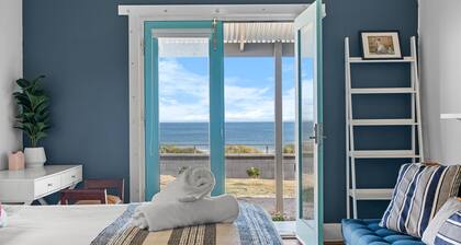 Belle Escapes - Sea Glass Cottage on the Esplanade