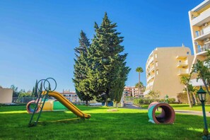 Children’s area - 1 Bedroom Large Balcony OceanView & BBQ in Lagos (Lagos)