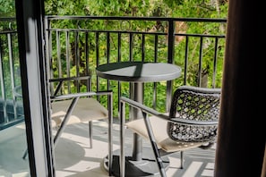 Suíte superior, vista para o jardim | Cofres nos quartos, Wi-Fi de cortesia
