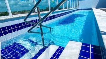 Apartamento básico | Piscina | Piscina externa