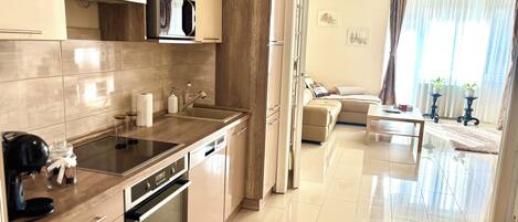 Fridge, microwave, oven, dishwasher