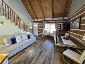 Smart TV, fireplace, ping pong