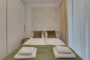 1 chambre, fer et planche à repasser, Wi-Fi gratuit
