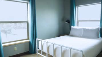 WiFi (free), individually furnished, bed sheets