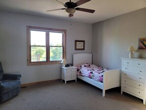 5 bedrooms, iron/ironing board, travel cot, WiFi