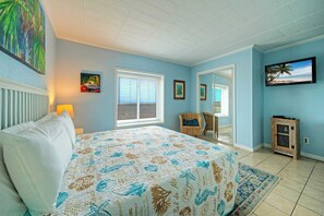 House (3 Bedrooms) | Interior - Beachfront Condo w/ Ocean View, 2 Pools, Boardwalk to the Beach Island Getaway (Port Aransas)