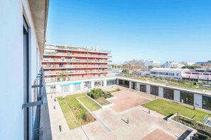 Property grounds - Modern Flat by Lagos Marina and Old Town Lagos (Lagos)