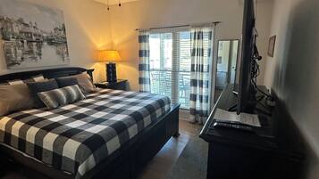 2 chambres, fer et planche Ă repasser, Wi-Fi, draps fournis